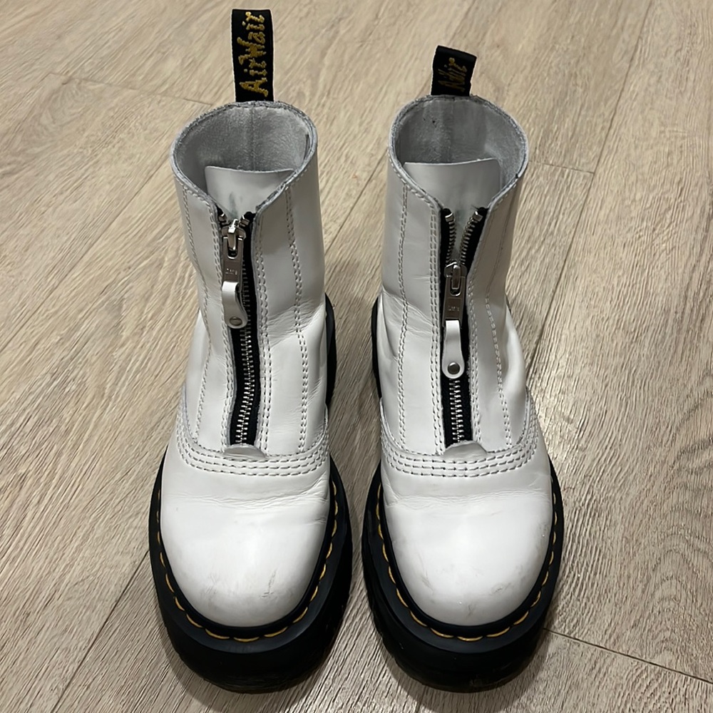 Dr.Martens JETTA ZIPPED SENDAL LEATHER PLATFORM BOOTS
